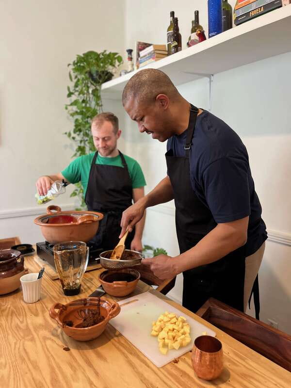 Market tour, cooking class & three-course Mexican feast - Who this is best for