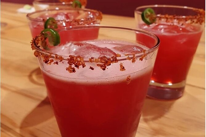 Mexican Fiesta Cooking Class (Roma Norte) - Start with agua fresca and the story behind Mexican cuisine