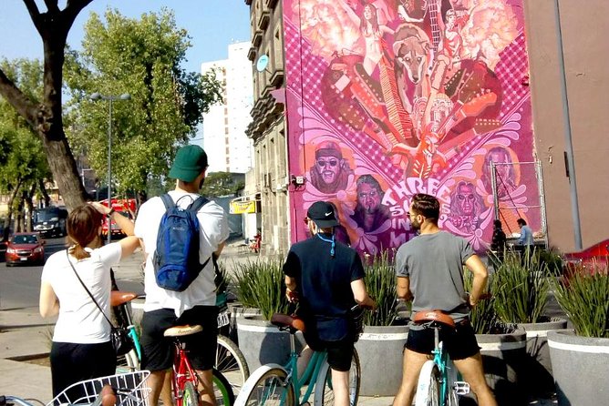 Mexico City; ART NACO : Murals & Street Art Bike Tour - Street-Food Snacks That Make the Art Ride Feel Complete