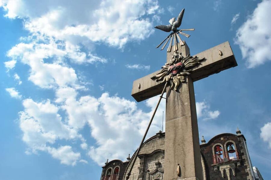 Mexico City: Basilica of Our Lady of Guadalupe Private Tour - Tepeyac hill views: the moment the setting makes sense