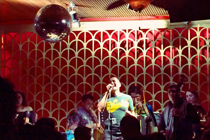 Mexico City CDMX Salsa Lovers Dance Experience - What you are actually buying: a host, a lesson, and a venue ticket