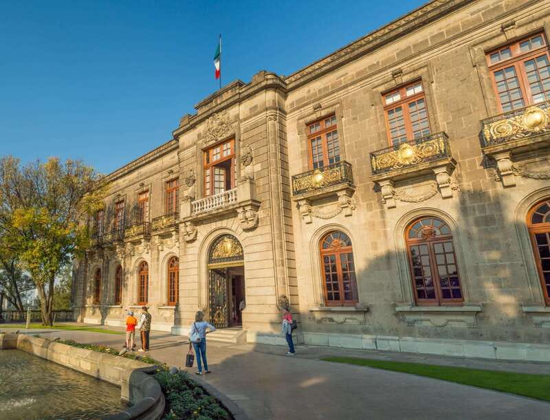 Mexico City: Chapultepec Castle Skip-the-Line Ticket - Inside the Palace: Murals and Artifacts That Tell the Castle Story
