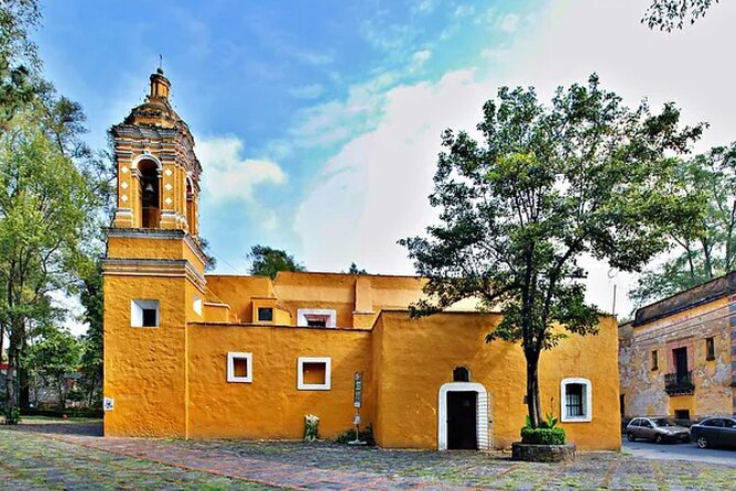 Mexico City (Coyoacan) Scavenger Hunt and Sights Self-Guided Tour - Arcos del ex convento de San Juan Bautista, a stop built for observation