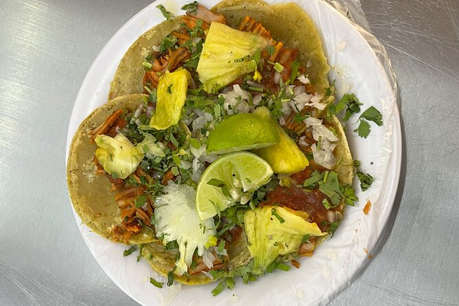 Mexico City: Coyoacan Tacos Tour & Optional Frida Kahlo Museum - Coyoacán Market: where the guide steers the bites
