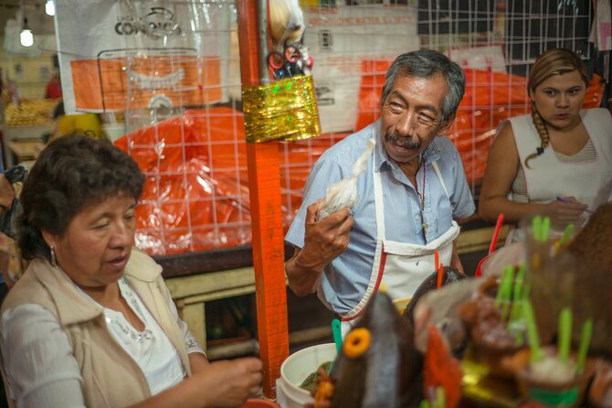 Mexico City deep tour through La Merced and iconic markets - Guides make or break this kind of market tour