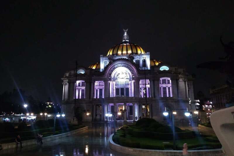 Mexico City: Double Decker Bus Night Tour - Price and value: what $10 gets you in the real world