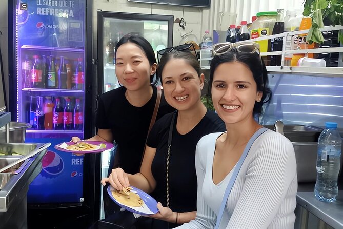 Mexico City : Exploring Mystic Markets La Merced & Sonora Food Tour - Meeting in Centro and getting your bearings fast