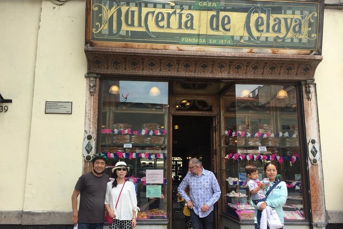 MEXICO CITY FOOD TOUR: flavors on two wheels - Roma Market Quesadillas: The Quesadilla Stop That Feels Like a Local Errand