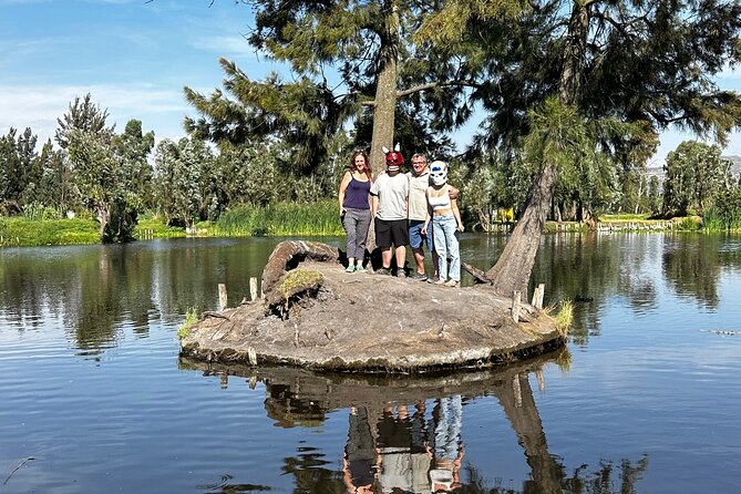 Mexico City Get to know Xochimilco and the axolotl sanctuary - Your exact flow on the boat, roughly 2 hours