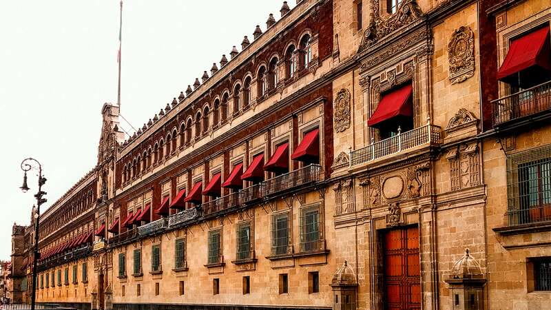 Mexico City: Historic Downtown Walking Tour - Walking pace, weather, and practical tips for comfort