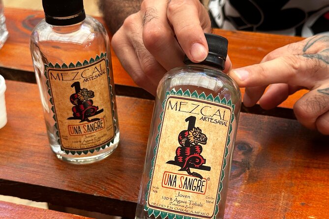 Mexico City Historical Centre Food Tour with 7 Authentic Tastings - The 7 tastings and drinks: what you are actually getting