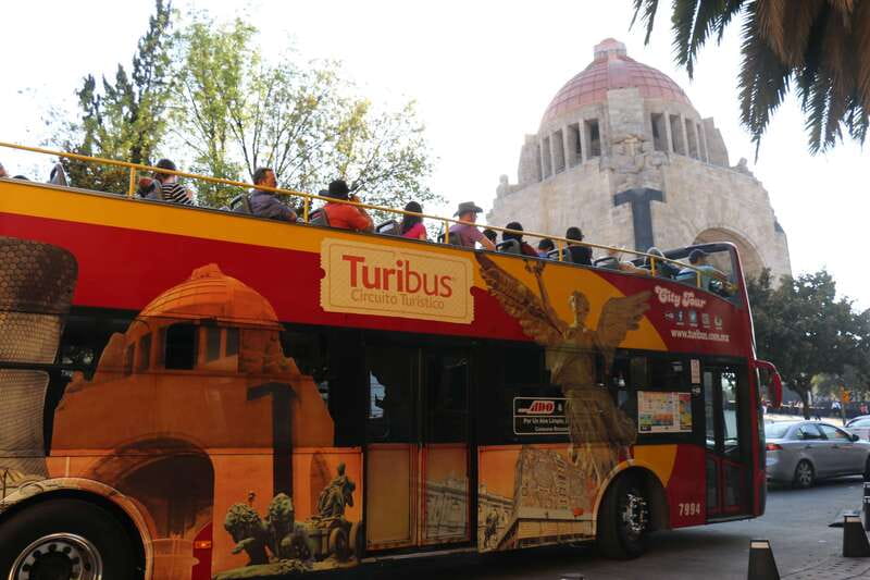Mexico City: Hop-on Hop-off Bus Tour - Polanco Route, Shopping and Modern Architecture Without the Taxi Shuffle
