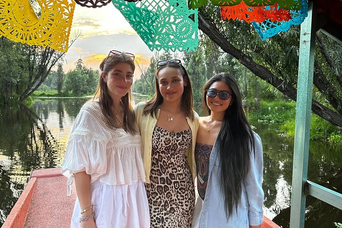 Mexico City: Island of the Dolls - What you can expect to see on the water