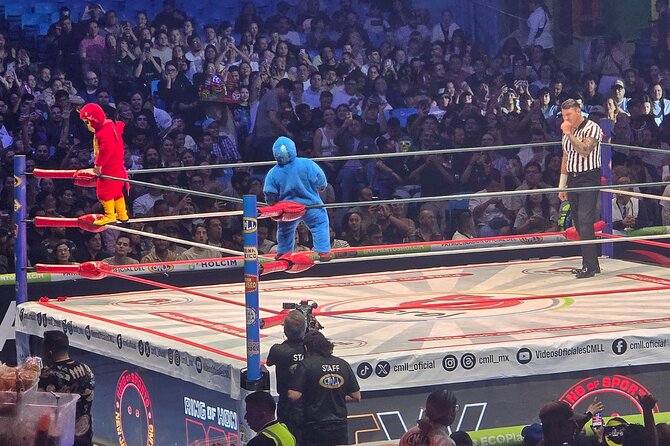 Mexico City Lucha Libre with Hotel Pickup - Crowds, souvenir time, and the practical Mexico City vibe