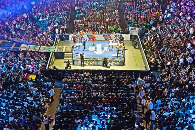 Mexico City: Lucha Libre wrestling show tickets - Pickup, Mobile Ticket, and Smart Casual: The Logistics That Keep This Fun