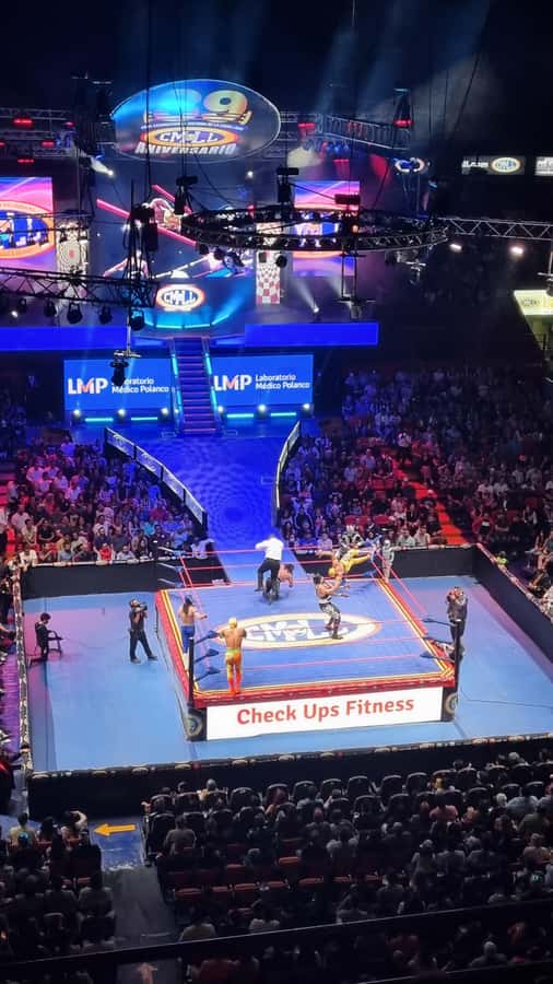 Mexico City: Mexican evening, lucha libre, and tequila - Arena México vs Arena Coliseo: what changes, what stays the same