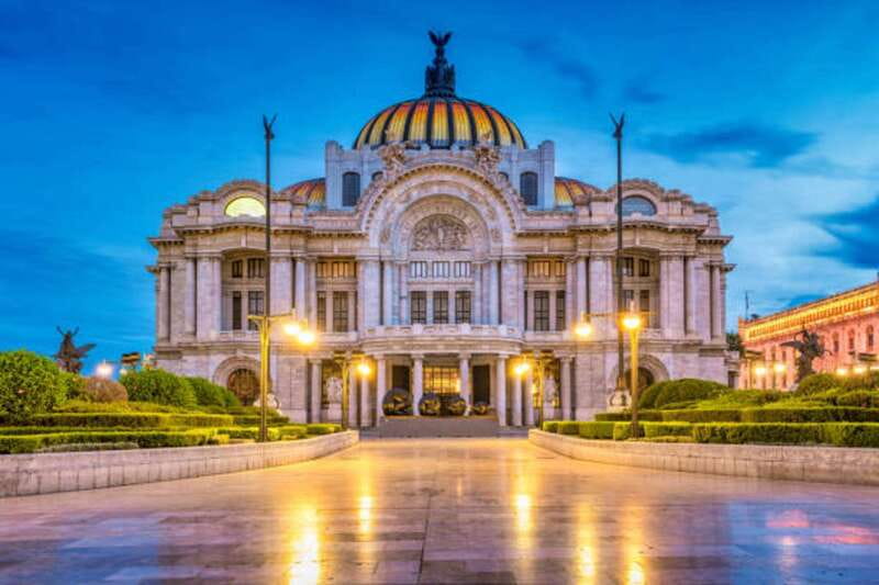 Mexico City Must-see Buildings & Palaces - Museo Nacional de Artes (MUNAL): Six Centuries in One Place, Plus a Staircase View