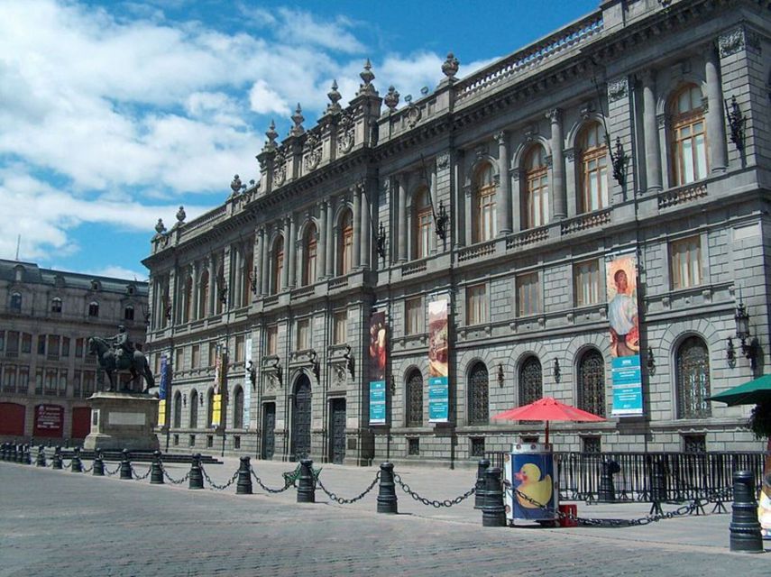 Mexico City Must-see Buildings & Palaces - Pacing and Logistics: How the 4 Hours Actually Work