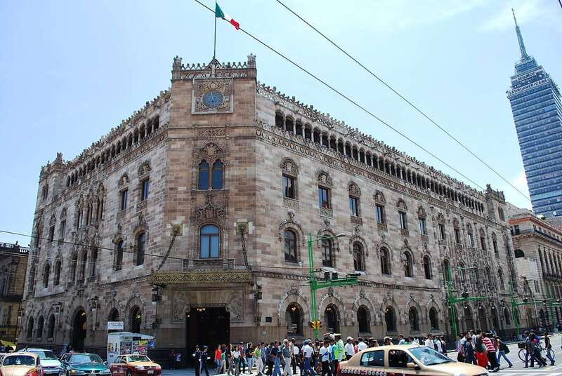 Mexico City Must-see Buildings & Palaces - Price and Value: What $48 Buys You in Real Terms