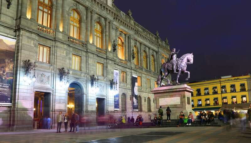 Mexico City: Night City Tour in a Double Decker Bus - Photo Moments That Actually Work at Night