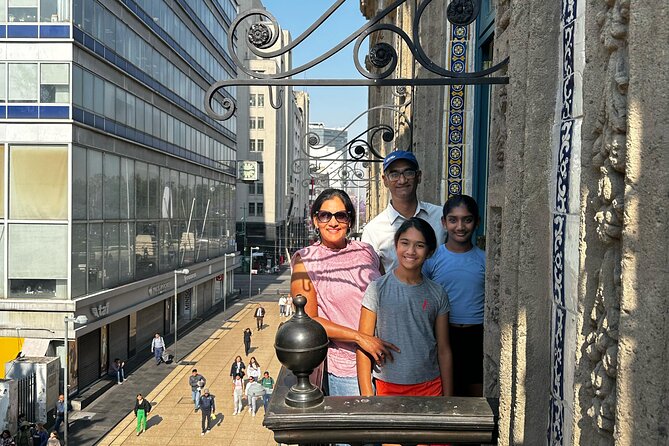 Mexico City Private Guided Tour - Best Rated - Getting your bearings at Palacio de Bellas Artes