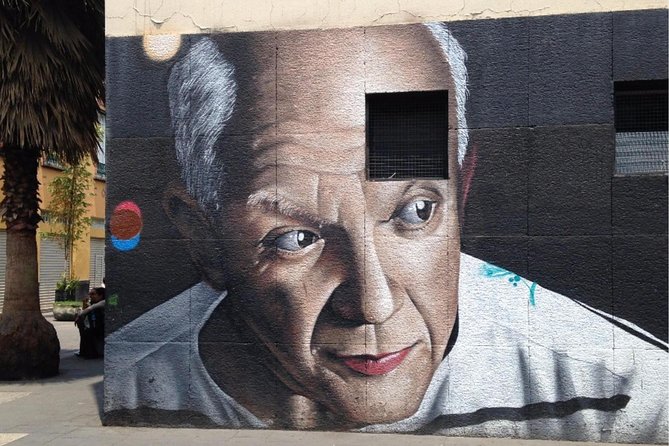 Mexico City Private Street Art Tour - What Makes the Guides Stand Out