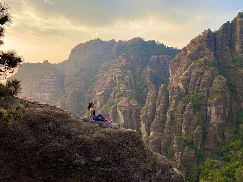 Mexico City Private Tepoztlán Tour: Explore Ancient Ruins - Meeting Your Guide and Driver in Mexico City