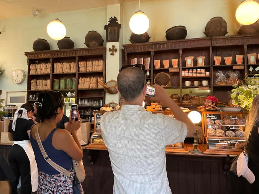 Mexico City: Roma and Condesa Guided Walking Tour - Reading Art Nouveau and Art Deco facades like a pro