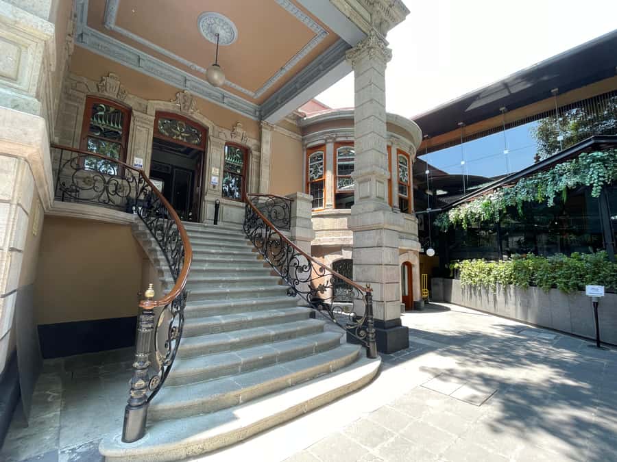 Mexico City: Roma and Condesa Guided Walking Tour - Design, fashion, bookstores, and cultural stops that make the walk feel local