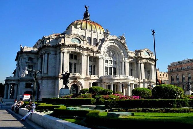 Mexico City special! - Centro Historico in Real Time, UNESCO Stories and Food Stops