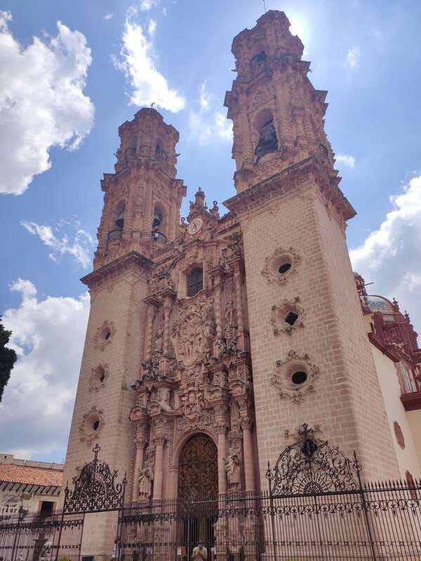 Mexico City: Taxco & Cuernavaca Tour with Pre-Hispanic Mine - Getting There From Mexico City: Road Time, AC, and Early Starts