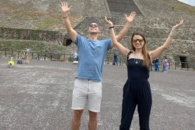 Mexico City : Teotihuacan Pyramids - Lunch at El Jaguar: nice break, but not included