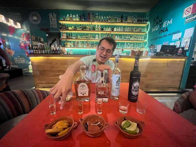 Mexico City: Tequila and Mezcal Museum Tour with Tasting - The guided tasting: how the Blanco vs Reposado comparison works