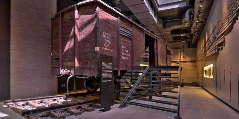 Mexico City: Ticket de entrada Museo Memoria y Tolerancia - Temporary exhibitions: how to pair them with the permanent rooms