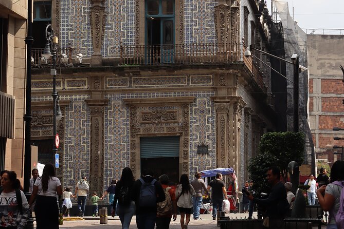Mexico City Walking Tour - Catedral Metropolitana and Palacio Nacional, power in stone and ceremony