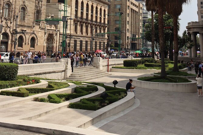 Mexico City Walking Tour - El Atrio del Templo de San Francisco, religion after conquest
