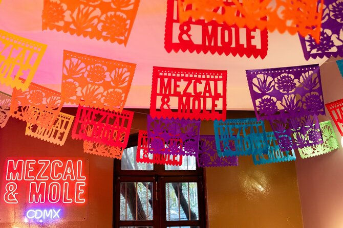 Mezcal and Mole by a Certified Sommelier Mexico City - Oaxaca in one room: how the mezcal and mole session works in CDMX