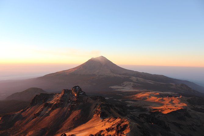 Mountaineering Iztaccihuatl (5220m) - Price of $579.45, what you are really paying for