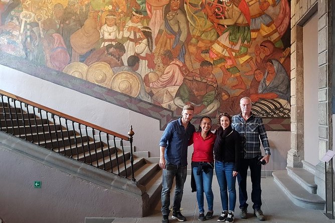 Muralist Art Semi Private Walking Tour in Mexico City Downtown - Where you start and where you finish (and how that shapes your itinerary)