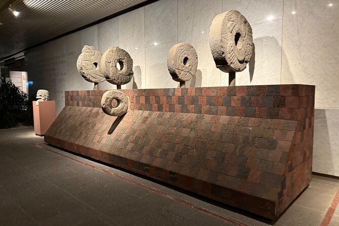 Museum of Anthropology and Chapultepec Castle VIP guided tour - Guides, VIP feel, and what the feedback tells you