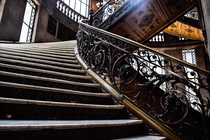 Must-see Buildings & Palaces of Mexico City - Alameda Central after the tour, your bonus stroll near the end