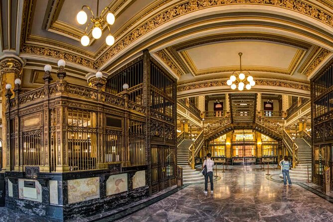 Must-see Buildings & Palaces of Mexico City - Price and value: what $49 really buys you