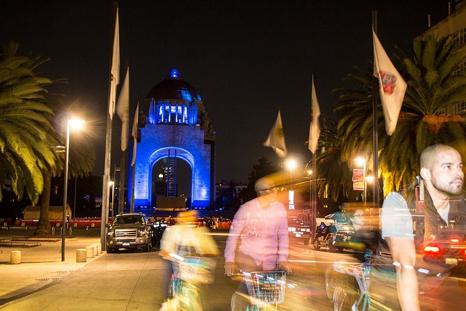 Neon Bike Party - Private Bike Tour - Meeting point on Reforma, and how to show up without stress