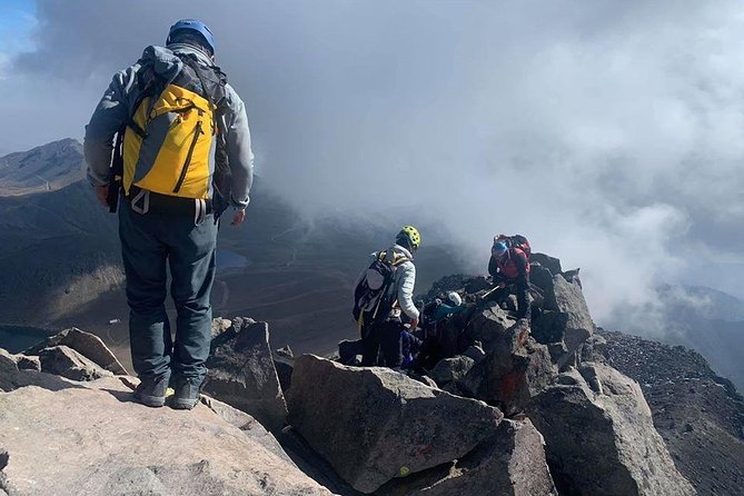 Nevado de Toluca Pico del Fraile Summit - Your mountain day, from pickup to summit: how the flow actually feels