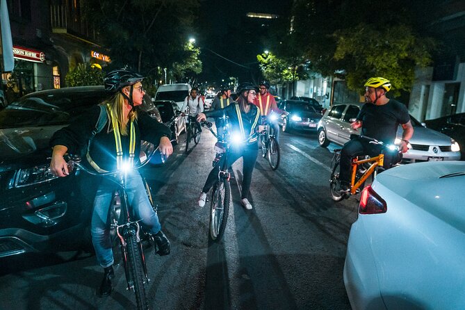 Night Street Food & Bike Tour / Small Groups /All Inclusive - Stop by stop: Condesa taquerias, Roma Norte bites, and Reforma at night