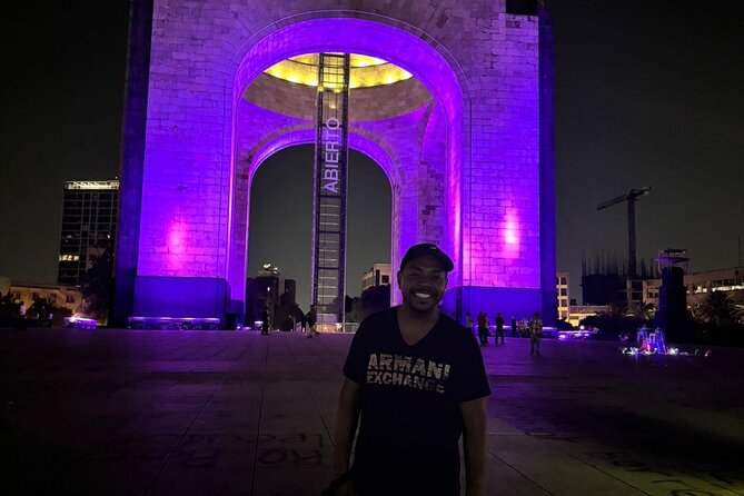 Night tour + tacos in Mexico City fully illuminated! - Monument to the Revolution and El Ángel: two skylines, two moods