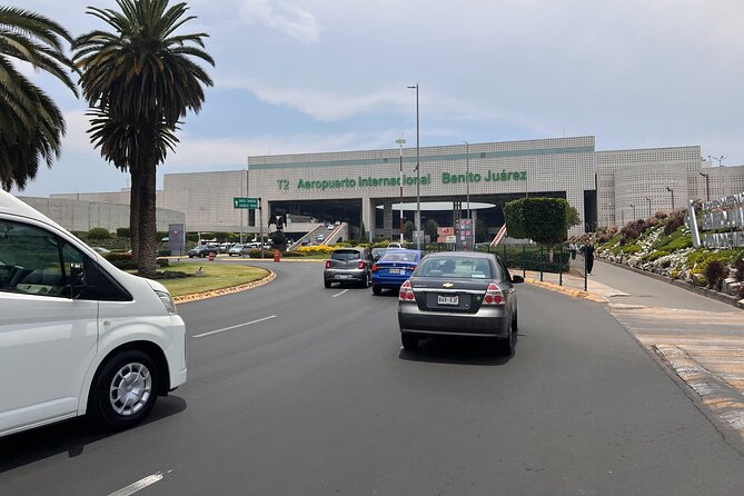 Pick-up or Drop-off in Mexico's International Airport - Price and value: what $45 per person really covers