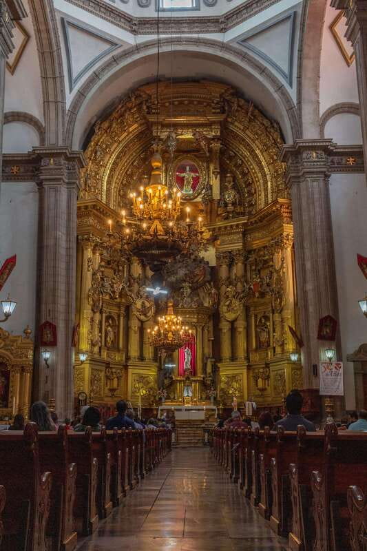 Poetry tour Mexico City - How a poetry tour makes Mexico City feel less like a checklist