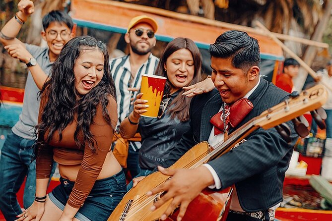 PREMIUM Frida Kahlo Museum and Xochimilco (Small Groups) - Should you book this premium Frida Kahlo plus Xochimilco day?