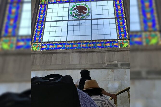 Private and Guided Tour to Chapultepec Castle with Transportation - National Museum of History: What You See, Why It Matters